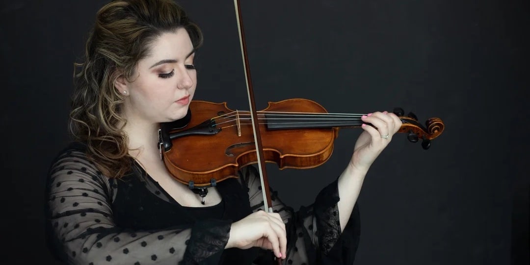 Kelsey Foeller Violinist